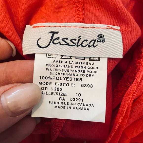 Fishia pink dress with stone - Picture 2 of 5